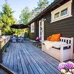 Ferienhaus Kunstnerhytte Med Panoramautsikt Pa Furuholmen *