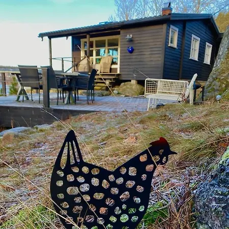 Kunstnerhytte Med Panoramautsikt Pa Furuholmen 別荘